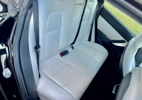 Tesla Model 3 cena 144894 przebieg: 65000, rok produkcji 2020 z Płock małe 301